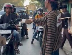 Ramadan Penuh Kepedulian, FP2N Neglasari Berbagi 1.000 Takjil di Jalan Bouraq