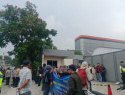 Diduga Langgar PBG dan Tak Kantongi AMDAL, HIPTAR Kepung PT Duta Abadi Primantara: Koordinator Aksi Mengaku Diintimidasi