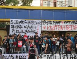 Muharam Melawan, Mahasiswa dan Santri Suarakan Kritik terhadap Kebijakan Pemerintah